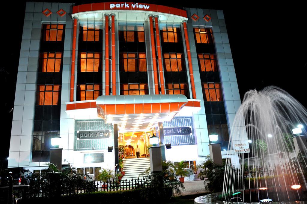 Hotel Park View Haridwar Ngoại thất bức ảnh